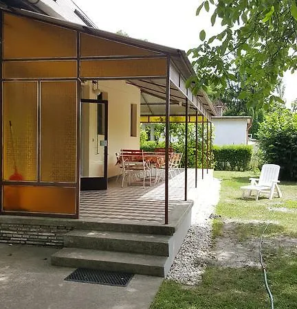 Сasa de vacaciones Ibolyaház Zamárdi